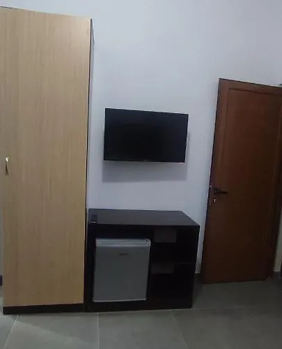 Pensión Aleks Ksamil